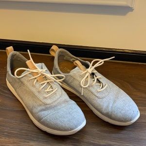 Toms dress shoes, grey, only worn a few times